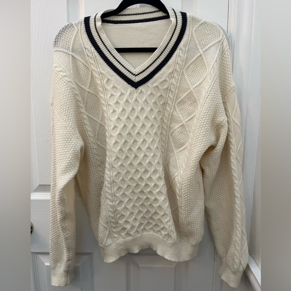 Dazy Cream and Navy Sweater - Picture 3 of 10